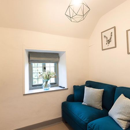 Cotswold Cottage With Hot Tub Bledington المظهر الخارجي الصورة